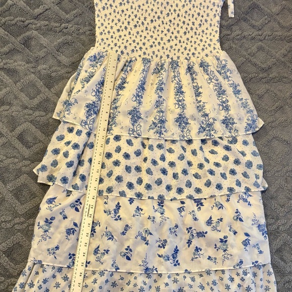 Francesca's Blue and White Patterned Midi Dress - Picture 5 of 7